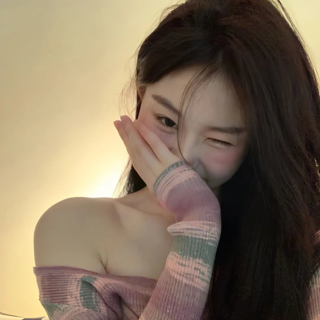 我手机里的精灵女王成真了